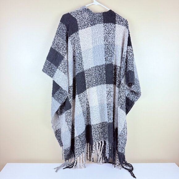 NWT Woolrich One Size Fringe Poncho Wrap | Cozy Layered Outerwear Cape - Picture 3 of 7